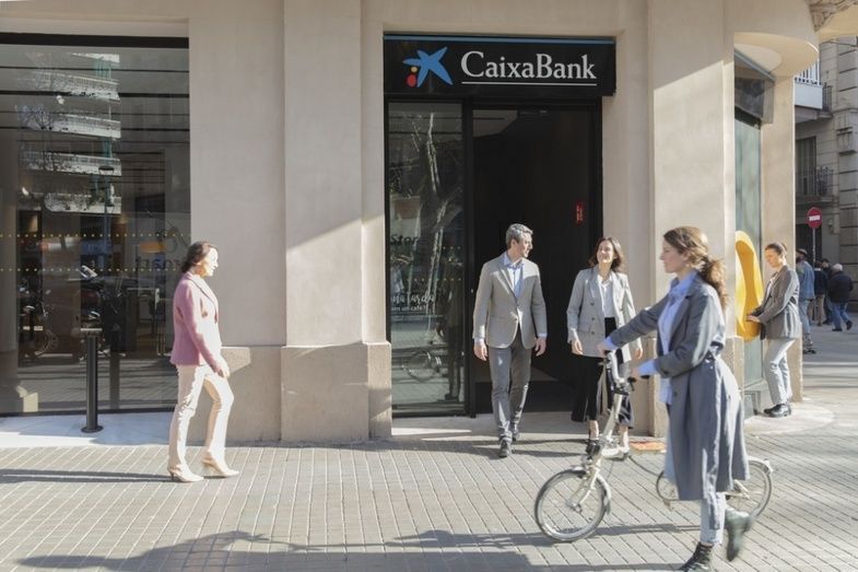 Oficina de CaixaBank. Oficina de CaixaBank.