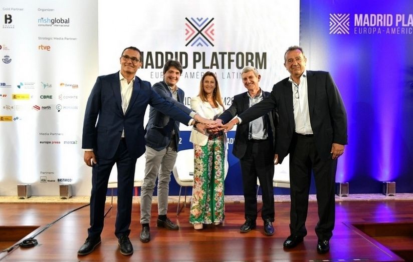 Primero por la derecha Jes&uacute;s Garc&iacute;a, CEO de MKTG Spain, en Madrid Platform.