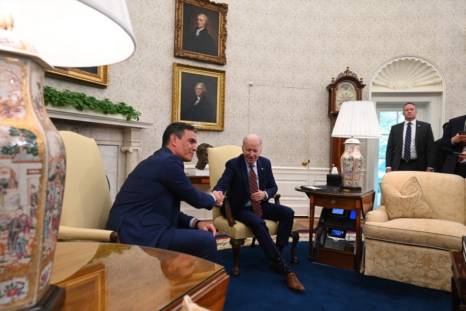 Pedro Sánchez visita los Estados Unidos Pool Moncloa/Borja Puig de la Bellacasa. Casa Blanca, Washington (Estados Unidos). Pedro Sánchez visita los Estados Unidos Pool Moncloa/Borja Puig de la Bellacasa. Casa Blanca, Washington (Estados Unidos).