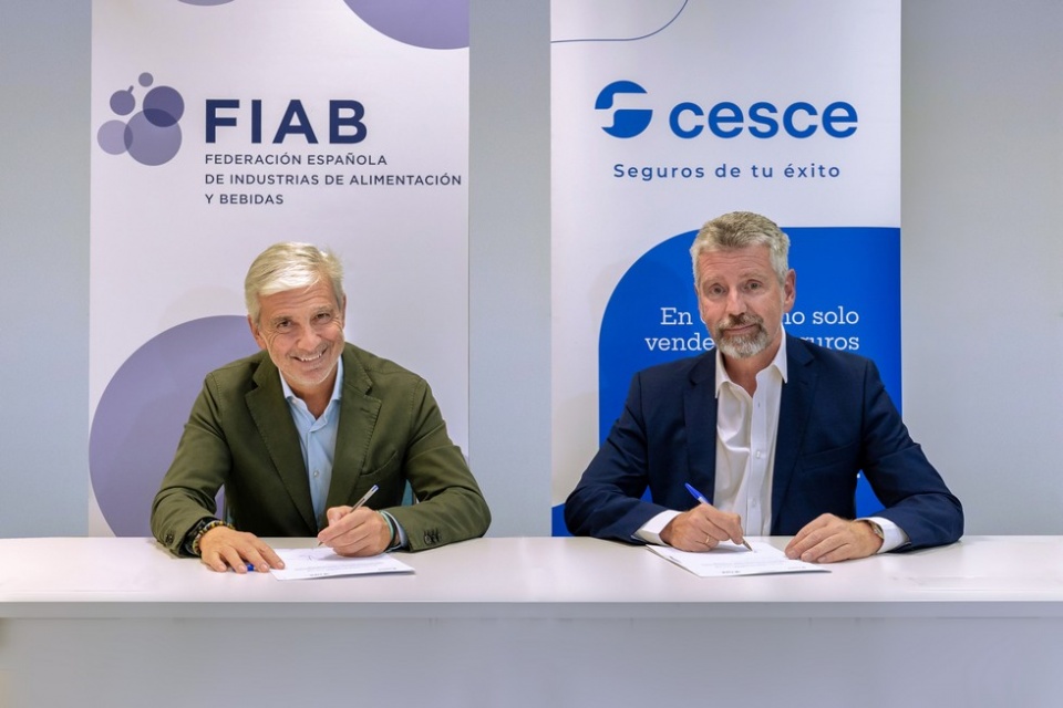 El nuevo Convenio ha sido firmado por Ignacio Silva, presidente de FIAB; y Fernando Salazar, presidente de CESCE.