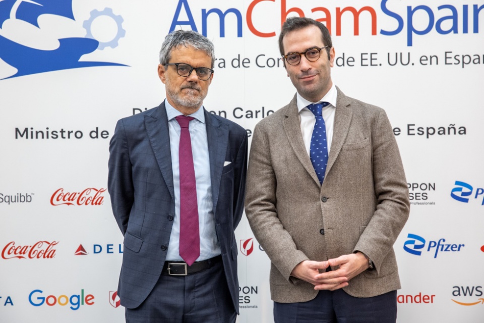 &ldquo;Di&aacute;logos AmChamSpain&rdquo; con el ministro de Econom&iacute;a, Comercio y Empresa, Carlos Cuerpo.