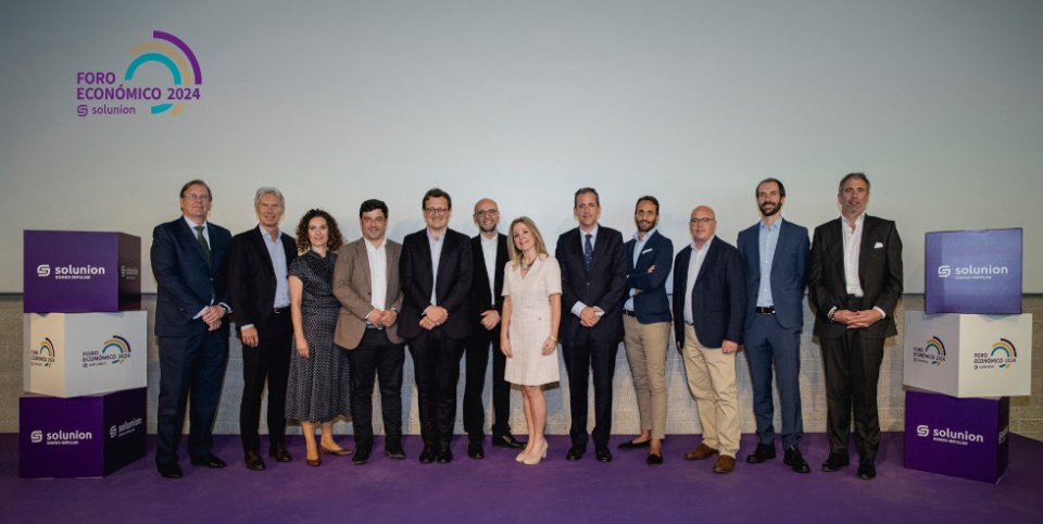 Primer Foro Econ&oacute;mico Solunion.