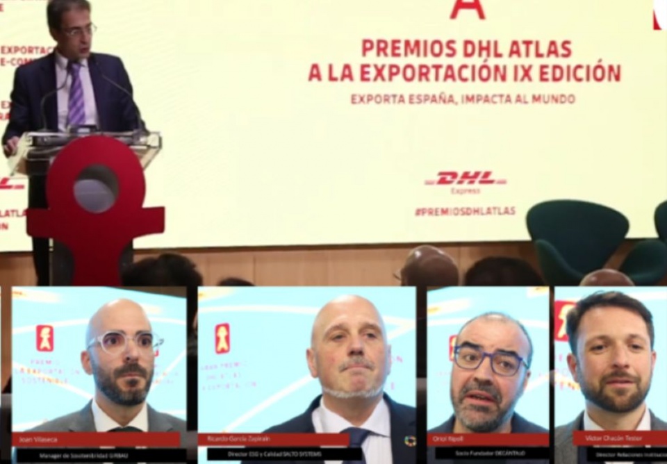 Imagen de la anterior edici&oacute;n de los premios Atlas con Miguel Borras, director de DHL Express y las empresas premiadas