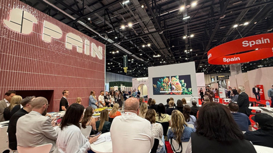 Rueda de prensa de la participaci&oacute;n espa&ntilde;ola en Coverings 2025
