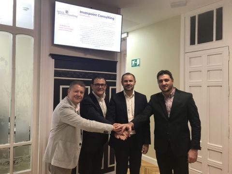 En sus 12 a&ntilde;os de experiencia, Inverpoint se ha consolidado como la primera red de consultores de compraventa de negocios.