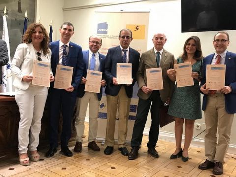 La entrega se llev&oacute; a cabo en Madrid.