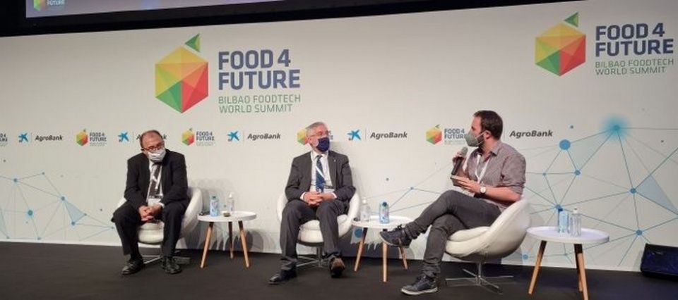 El consejero Olona en el Food 4 Future en Bilbao. El consejero Olona en el Food 4 Future en Bilbao.