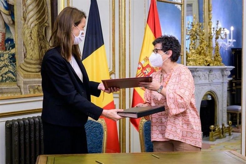 Las Ministras Sophie Wilmès y Arancha González Laya. Las Ministras Sophie Wilmès y Arancha González Laya.
