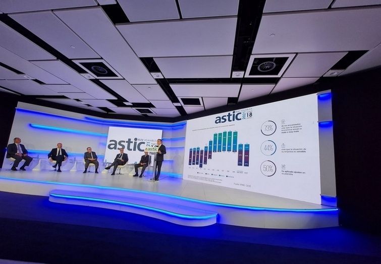 Asamblea General de ASTIC.