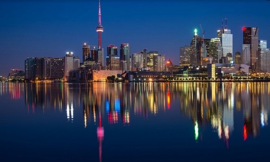 Canad&aacute;.