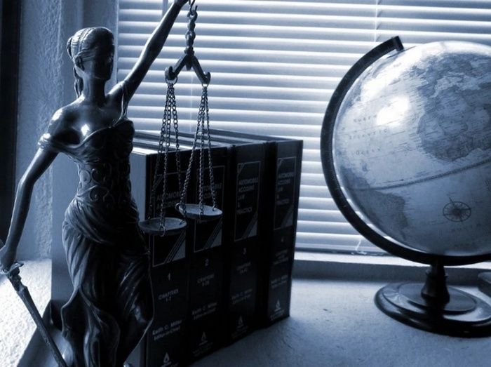 Otra propuesta del Comité de Reflexión sobre Internacionalización es el fomento de los mecanismos alternativos de resolución de conflictos. Otra propuesta del Comité de Reflexión sobre Internacionalización es el fomento de los mecanismos alternativos de resolución de conflictos.