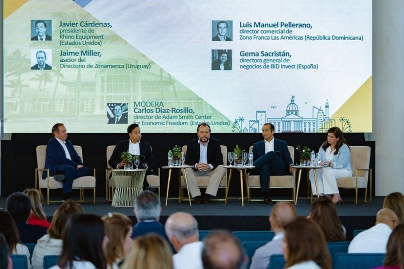Panelistas.