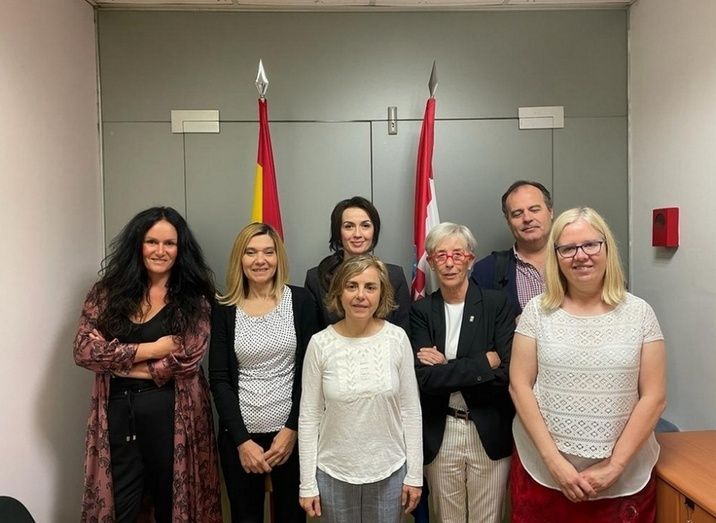 La delegaci&oacute;n asturiana con Ana Mazo Mart&iacute;nez, Agregada Econ&oacute;mica y Comercial en Croacia.
