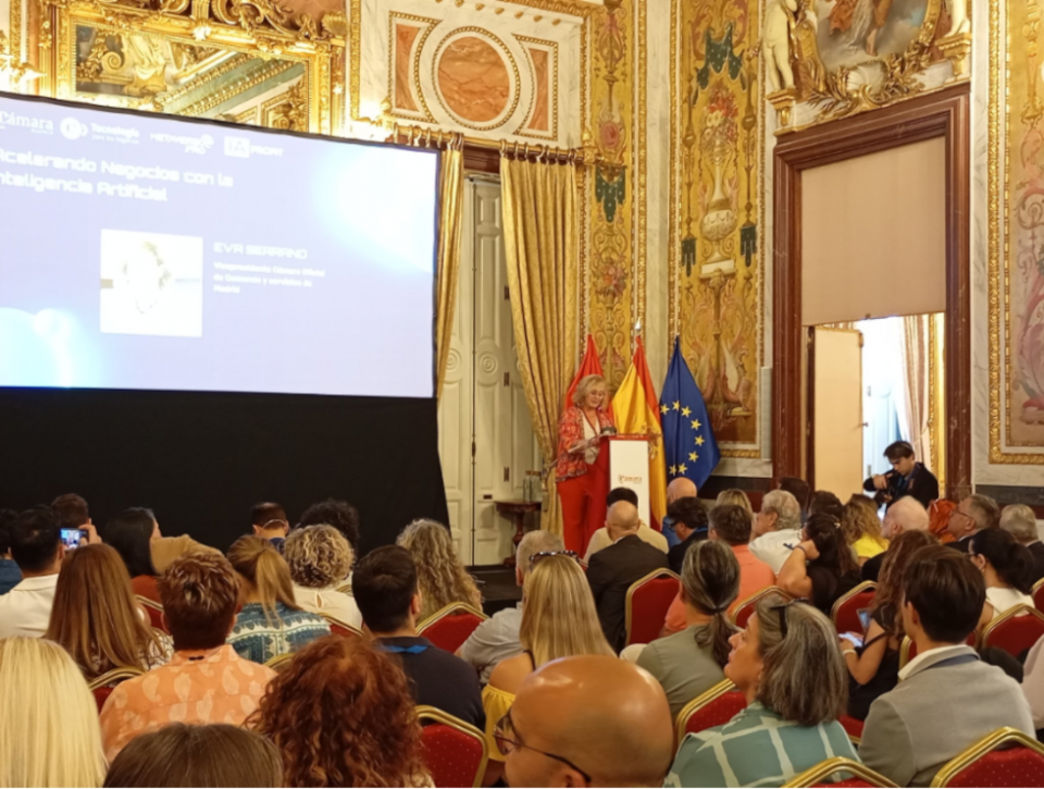 Eva Serrano, vicepresidenta de la C&aacute;mara de Madrid, durante la inauguraci&oacute;n del congreso.