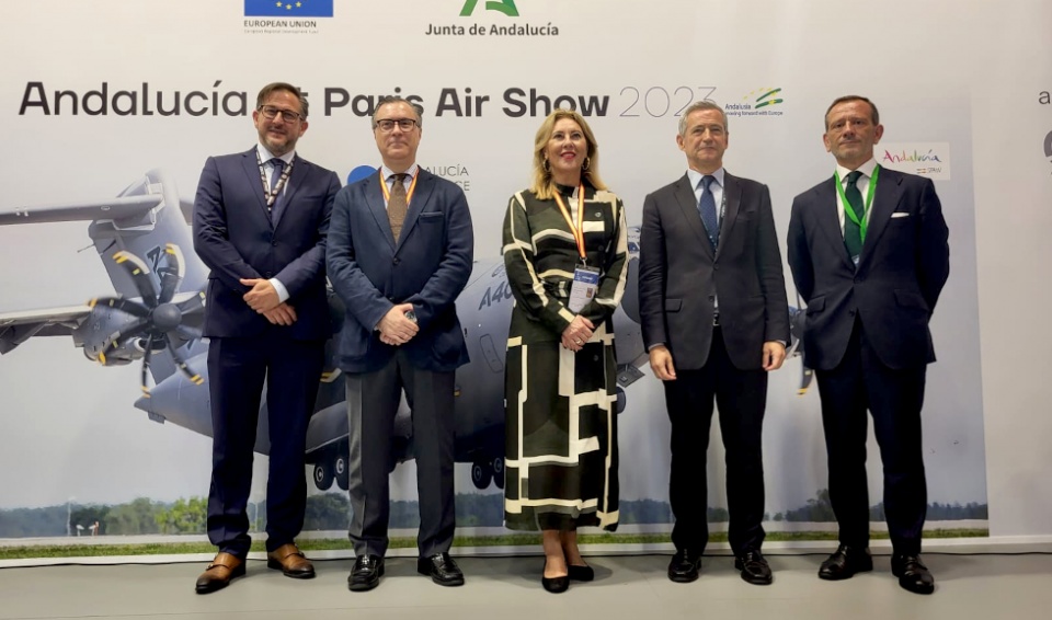La consejera de Econom&iacute;a en Par&iacute;s Air Show 2023.