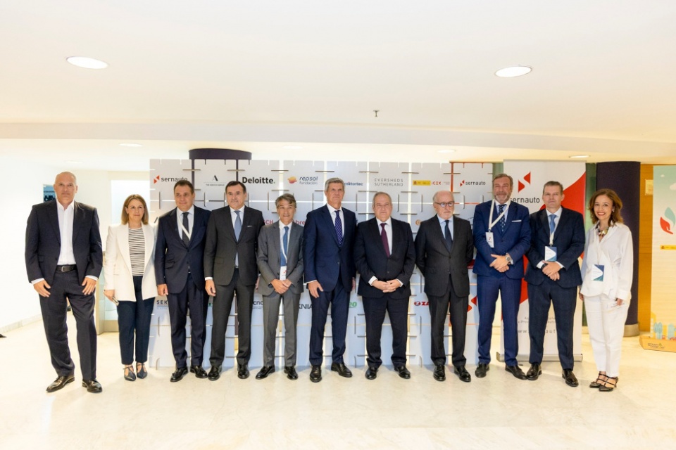 XII Encuentro SERNAUTO &ldquo;ADN Espa&ntilde;a. Impulso, inteligencia y resiliencia&rdquo;, celebrado en IFEMA Madrid.
