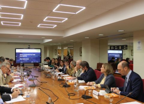 Reunión en la sede de CEOE. Reunión en la sede de CEOE.