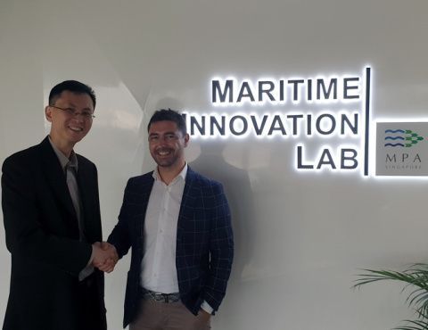 Encuentro en el Laboratorio de Innovaci&oacute;n Mar&iacute;tima de la Autoridad Portuaria de Singapur (MPA Singapore).
