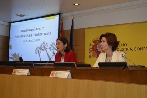 La  presentaci&oacute;n de las previsiones en materia tur&iacute;stica.