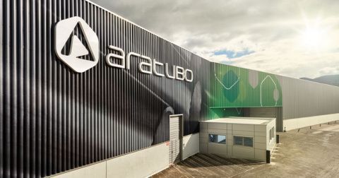 Aratubo ha ampliado recientemente sus instalaciones en el polígono industrial de Júndiz. Aratubo ha ampliado recientemente sus instalaciones en el polígono industrial de Júndiz.