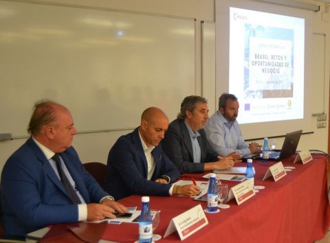 Jornada informativa 'Brasil: retos y oportunidades de negocio'.