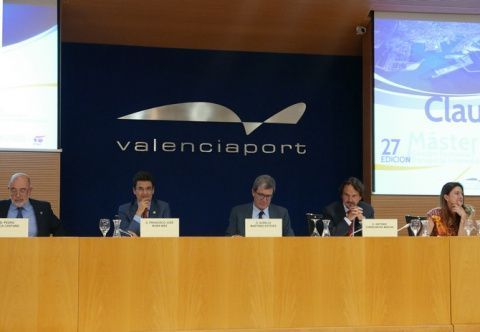 De izquierda a derecha: Pedro Coca, Francisco José Mora, Aurelio Martínez, Antonio Torregrosa y Ana Rumbeu. De izquierda a derecha: Pedro Coca, Francisco José Mora, Aurelio Martínez, Antonio Torregrosa y Ana Rumbeu.