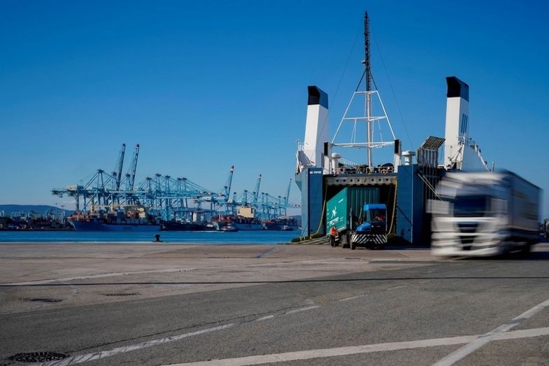 Puerto Algeciras camiones tráfico roro 2021. Puerto Algeciras camiones tráfico roro 2021.