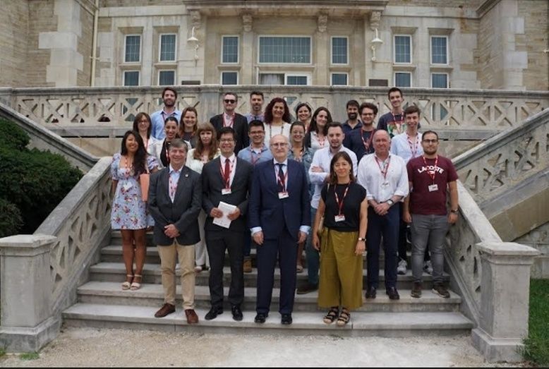 Foto de Familia Curso América Latina y la UE. Foto de Familia Curso América Latina y la UE.