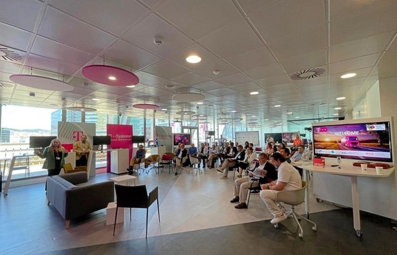 Barcelona-Catalunya Centre Log&iacute;stic y T-Systems celebran la primera edici&oacute;n del Summer Digital Logistics Innovation  Challenges