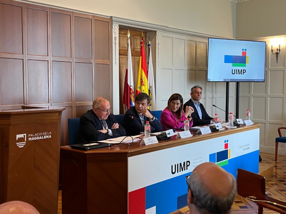 Presentaci&oacute;n del Observatorio de Competitividad Empresarial sobre la Internacionalizaci&oacute;n.