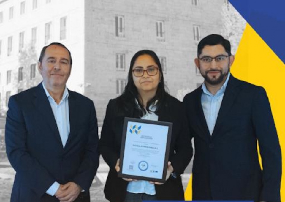 La ceremonia en Colombia, que cont&oacute; con la presencia de diversos actores del sector, subray&oacute; la importancia de este acuerdo.