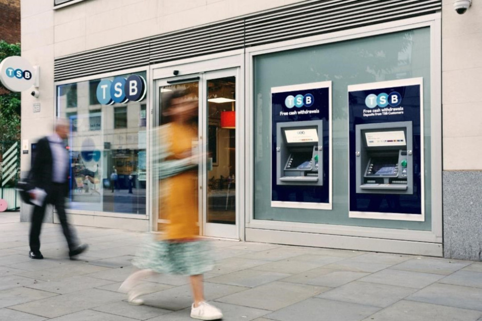 Sucursal de TSB Cheapside, Londres (Imagen: TSB)