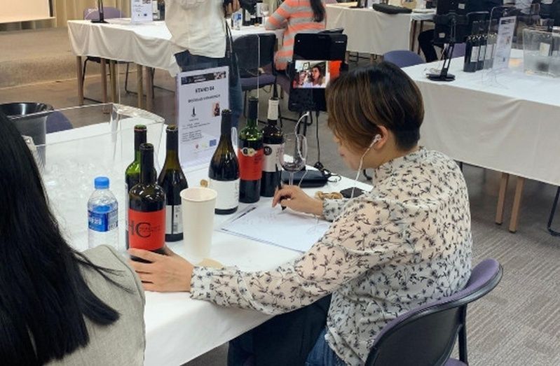 Cata de vino en Se&uacute;l, 2021 (Archivo Info).