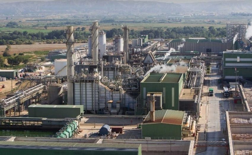 En primer t&eacute;rmino, una de las plantas de cogeneraci&oacute;n con que cuenta el Grupo Saica en El Burgo de Ebro (Zaragoza).