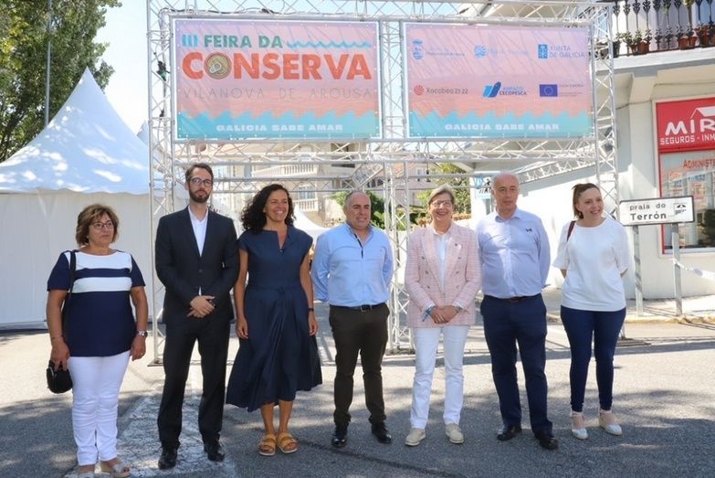 La conselleira del Mar, Rosa Quintana, participó en la inauguración de la III Feria de la Conserva. La conselleira del Mar, Rosa Quintana, participó en la inauguración de la III Feria de la Conserva.