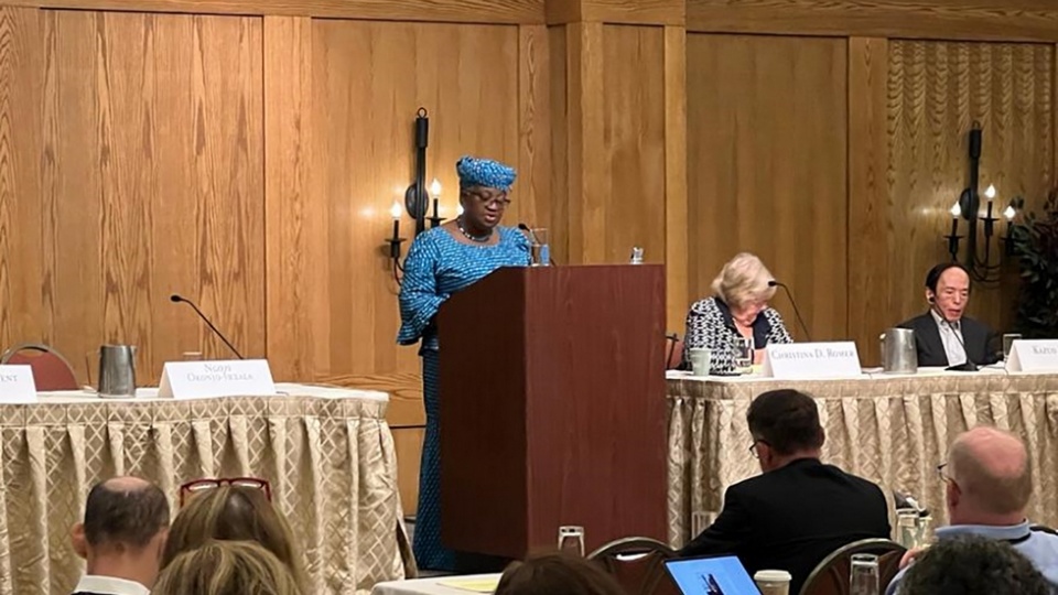 La directora General Okonjo-Iweala