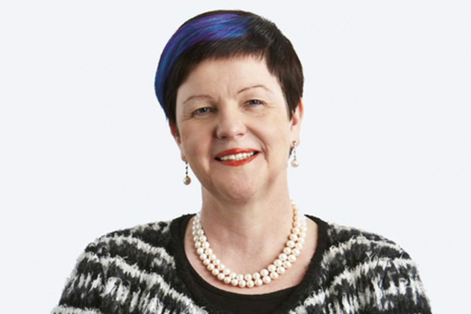 Ministra del Gabinete, Lucy Neville-Rolfe.