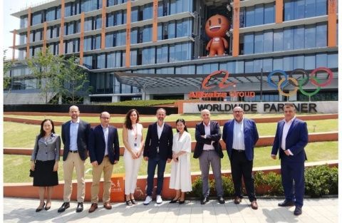 Visita de la delegación murciana al Campus de Alibaba Group. Visita de la delegación murciana al Campus de Alibaba Group.