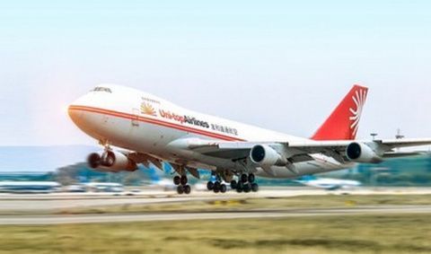 Uni-top Airlines Boeing B747. Uni-top Airlines Boeing B747.