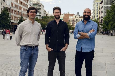 De izquierda a derecha, Martin Villanueva, Amir Kaplan y Gabriele Murrone, fundadores de ifeel. De izquierda a derecha, Martin Villanueva, Amir Kaplan y Gabriele Murrone, fundadores de ifeel.