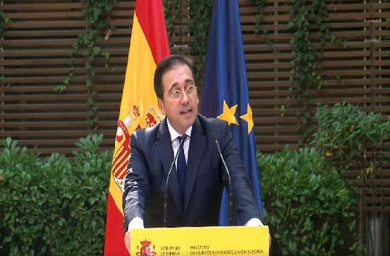 José Manuel Albares. José Manuel Albares.
