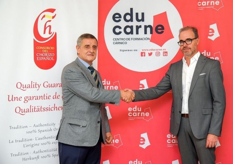 Alfonso Alc&aacute;zar, presidente del Consorcio del Chorizo Espa&ntilde;ol, y Carlos Rodr&iacute;guez, presidente de Carnimad, organizaci&oacute;n a la que pertenece el centro de formaci&oacute;n Educarne.