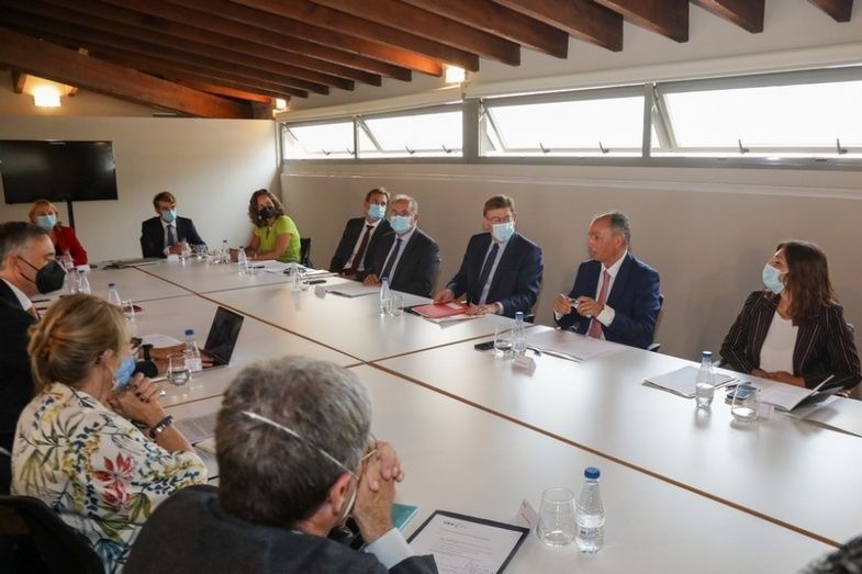La reunión en la en la sede de la Confederación Empresarial Valenciana. La reunión en la en la sede de la Confederación Empresarial Valenciana.