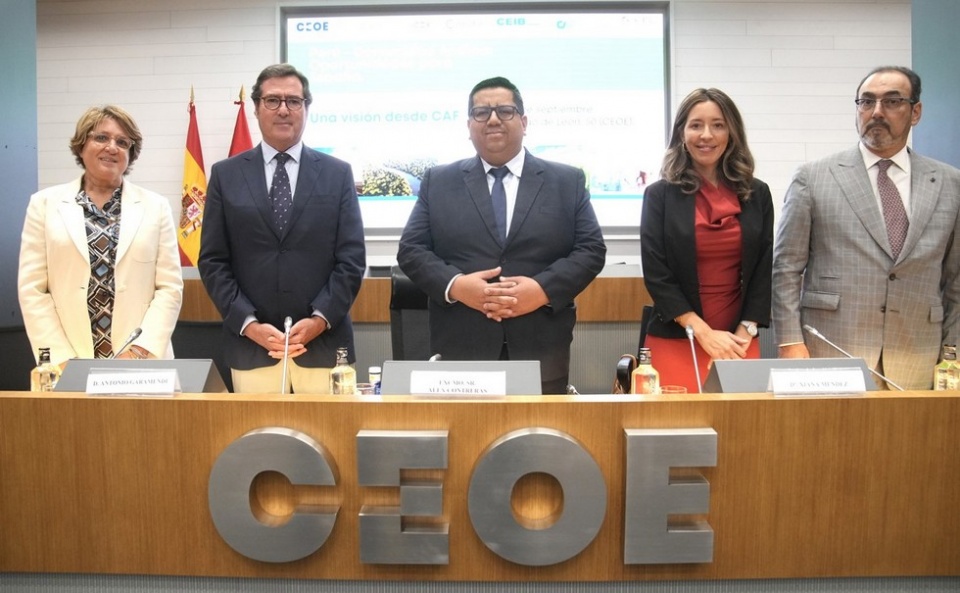 El presidente de CEOE, Antonio Garamendi, asegur&oacute; que las empresas espa&ntilde;olas est&aacute;n comprometidas con Per&uacute; y la CAN, y que est&aacute;n dispuestas a seguir invirtiendo en la regi&oacute;n.