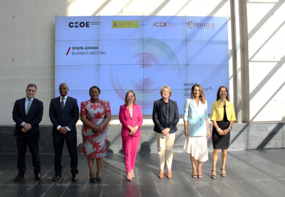 Foto de Familia del Encuentro Empresarial. Foto de Familia del Encuentro Empresarial.
