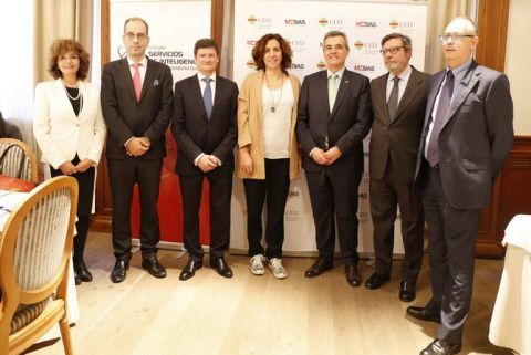 El acto de presentaci&oacute;n ha contado con destacados participantes.