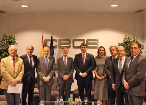 Encuentro en la sede de la Confederación Empresarial, organizado por CEOE. Encuentro en la sede de la Confederación Empresarial, organizado por CEOE.