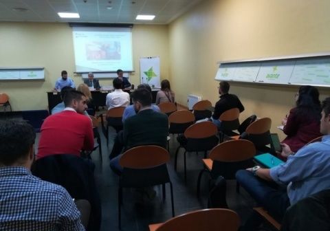 Jornada “Ayudas a la internacionalización de la empresa extremeña y problemática para el acceso a los mercados exteriores”. Jornada “Ayudas a la internacionalización de la empresa extremeña y problemática para el acceso a los mercados exteriores”.