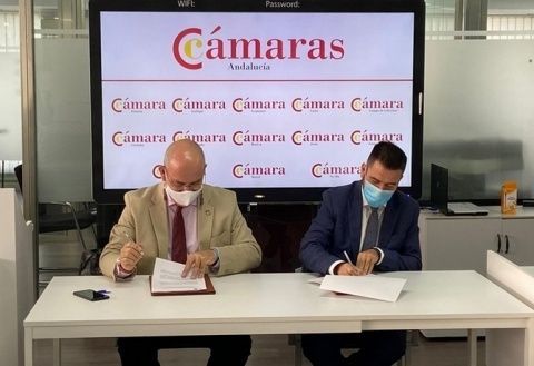 La firma se realiz&oacute; en la sede cameral.