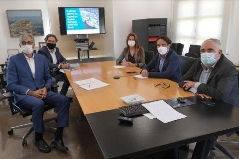 De izqda. a dcha.: &Aacute;ngel Ortiz, Miguel Gar&iacute;n, Ana Rumbeu, Antonio Torregrosa y Francesc S&aacute;nchez un momento antes de comenzar el acto de inauguraci&oacute;n del M&aacute;ster.